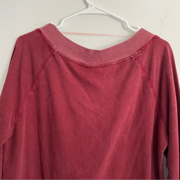 UT NWT Red V-Neck Cotton Sweater - Picture 7 of 14